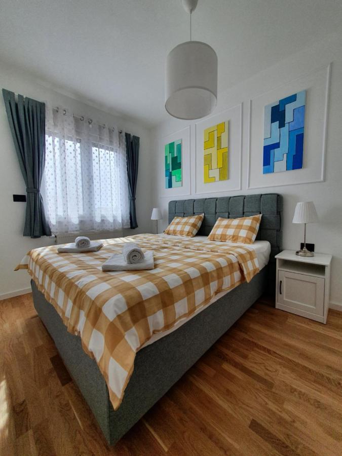 Апартаменти Apartament Mia Bella Пула Екстер'єр фото