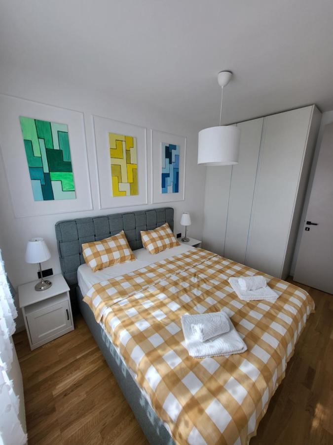 Апартаменти Apartament Mia Bella Пула Екстер'єр фото